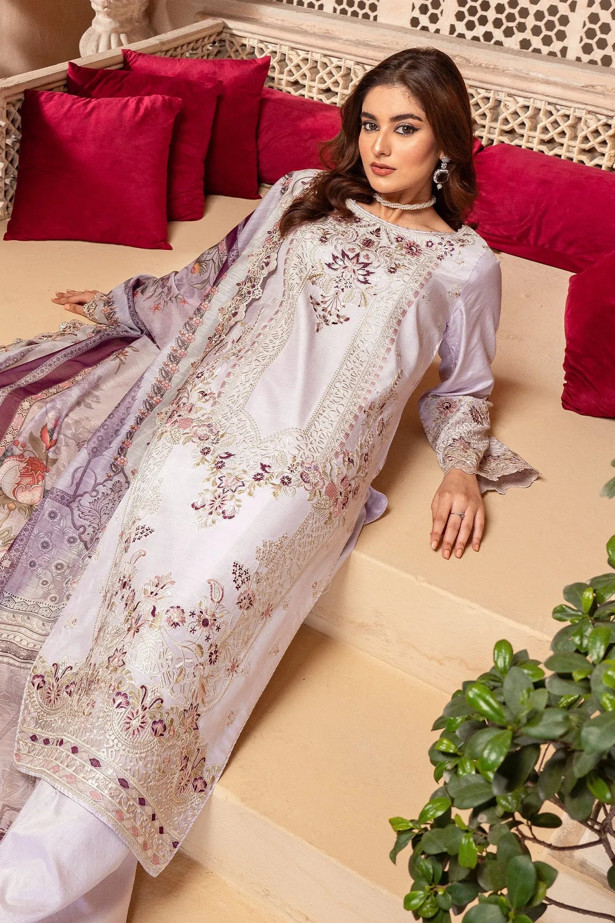 IP-118 Eshita